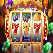 PLSlots အွန်လိုင်း စလော့ ပလက်ဖောင်းတွင် မြန်မာ ကစားသမားများ MMK ဖြင့် Jackpot Slots ကစားနေသော မြင်ကွင်း